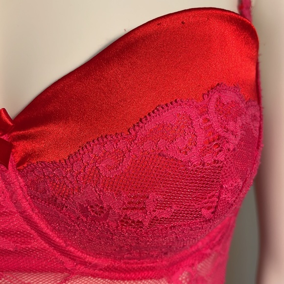 36C Vs Victoria’s Secret Very Sexy Red & Pink Lace lingerie slip baby doll - Picture 4 of 15